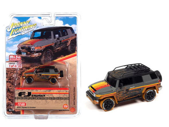 2007 Toyota FJ Cruiser Gray with Stripes (Muddy Version) with Roofrack 1/64 Diecast Model Car by Johnny Lightning