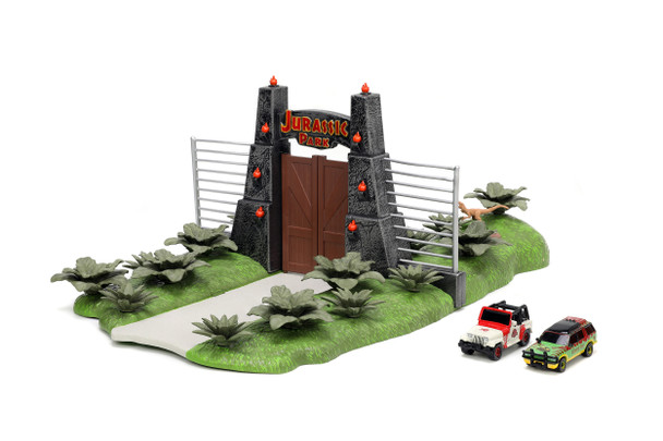 Jurassic Park Theme Park Entrance Diorama with Jeep Wrangler and Ford Explorer 30th Anniversary "Jurassic Park" (1993) Movie "Nano Hollywood Rides" Jada