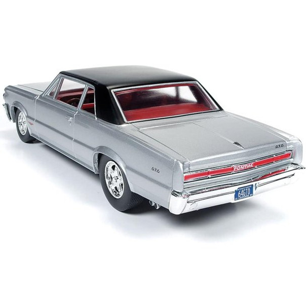 1964 Pontiac GTO Silvermist Grey with Gloss Black Roof 1/24  Model Car by Autoworld