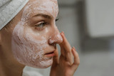 How to Choose the Best Face Mask: Types, Benefits & Tips