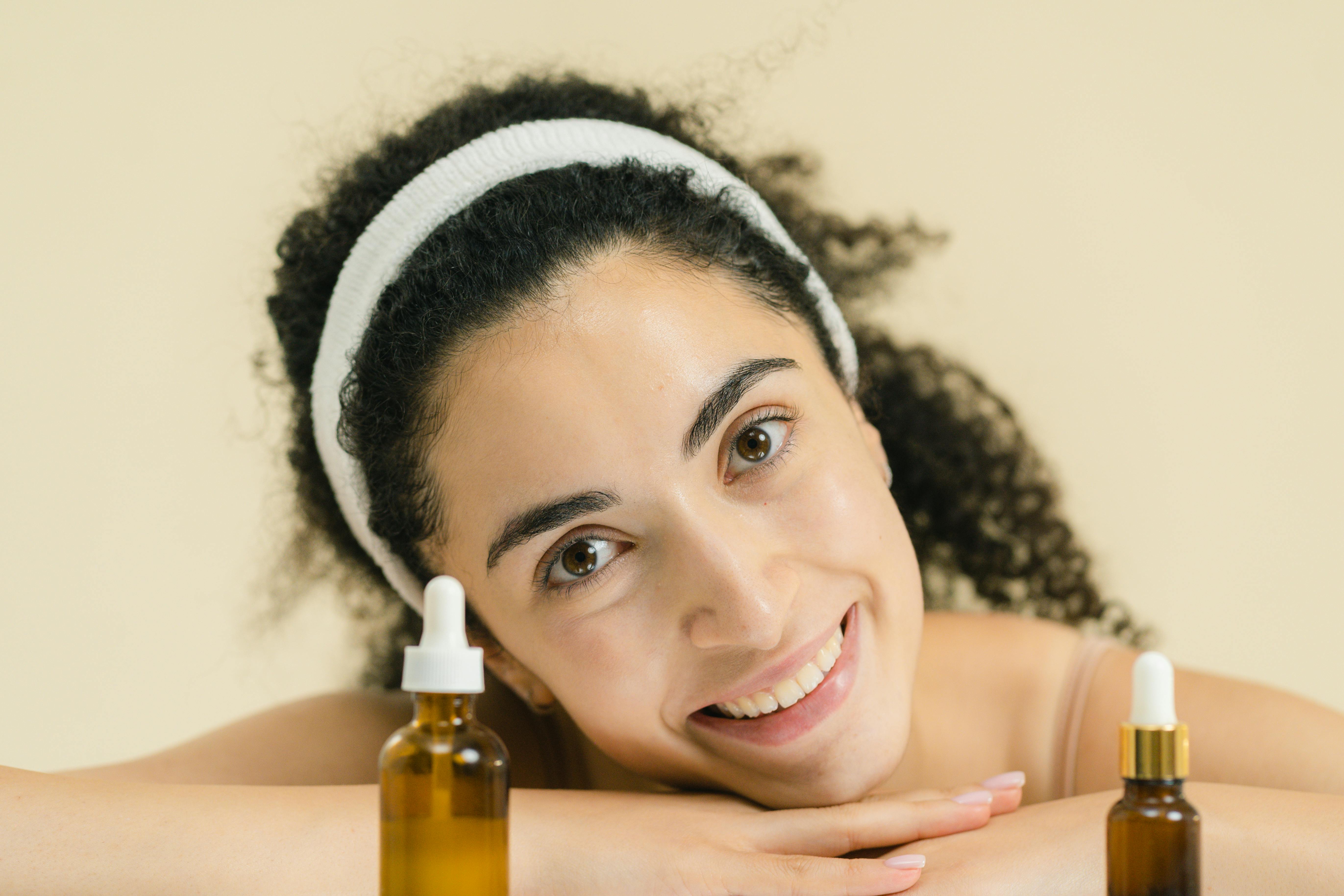Retinol For Skin Benefits Side Effects Best Practices Invity