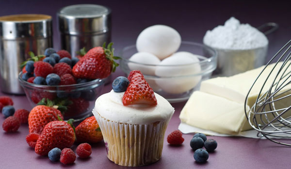 yummy-cupcakes-group-shot-3.jpg