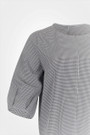 Check Volume-Sleeve Top