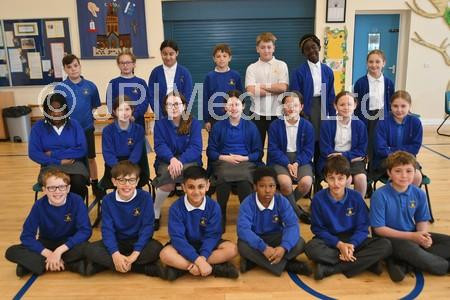 39430035Castor C of E primary school year 6 leavers Y622 National