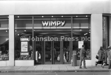 22665174-Wimpy fast food takeaway and restaurant in Princes Street