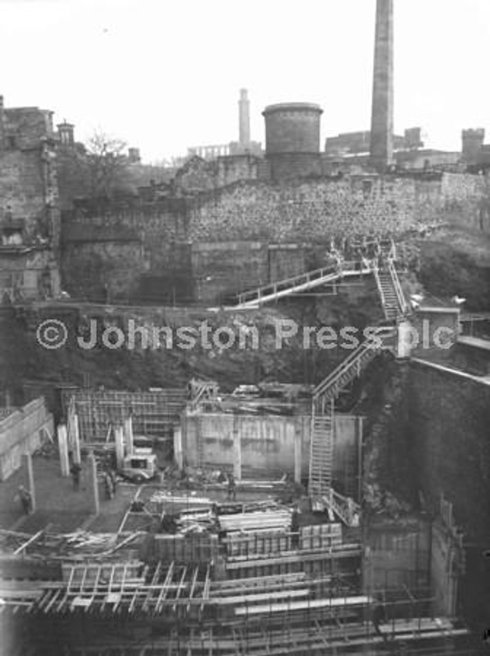 23441113Reconstruction work progressing on the old Post Office in