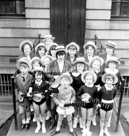 23443388-Children from the Betty Brandon School of Dancing dressed for their Minstrels dance routine at the Children s Hour at Princes Street Gardens,