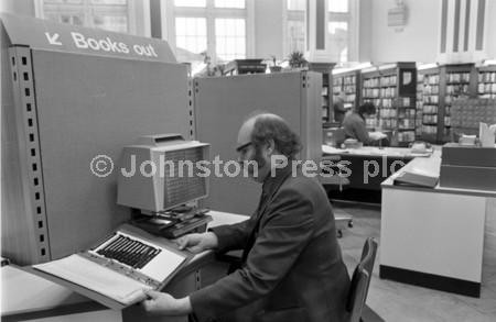 20325362-The new microfiche reader is installed at Central Library on ...