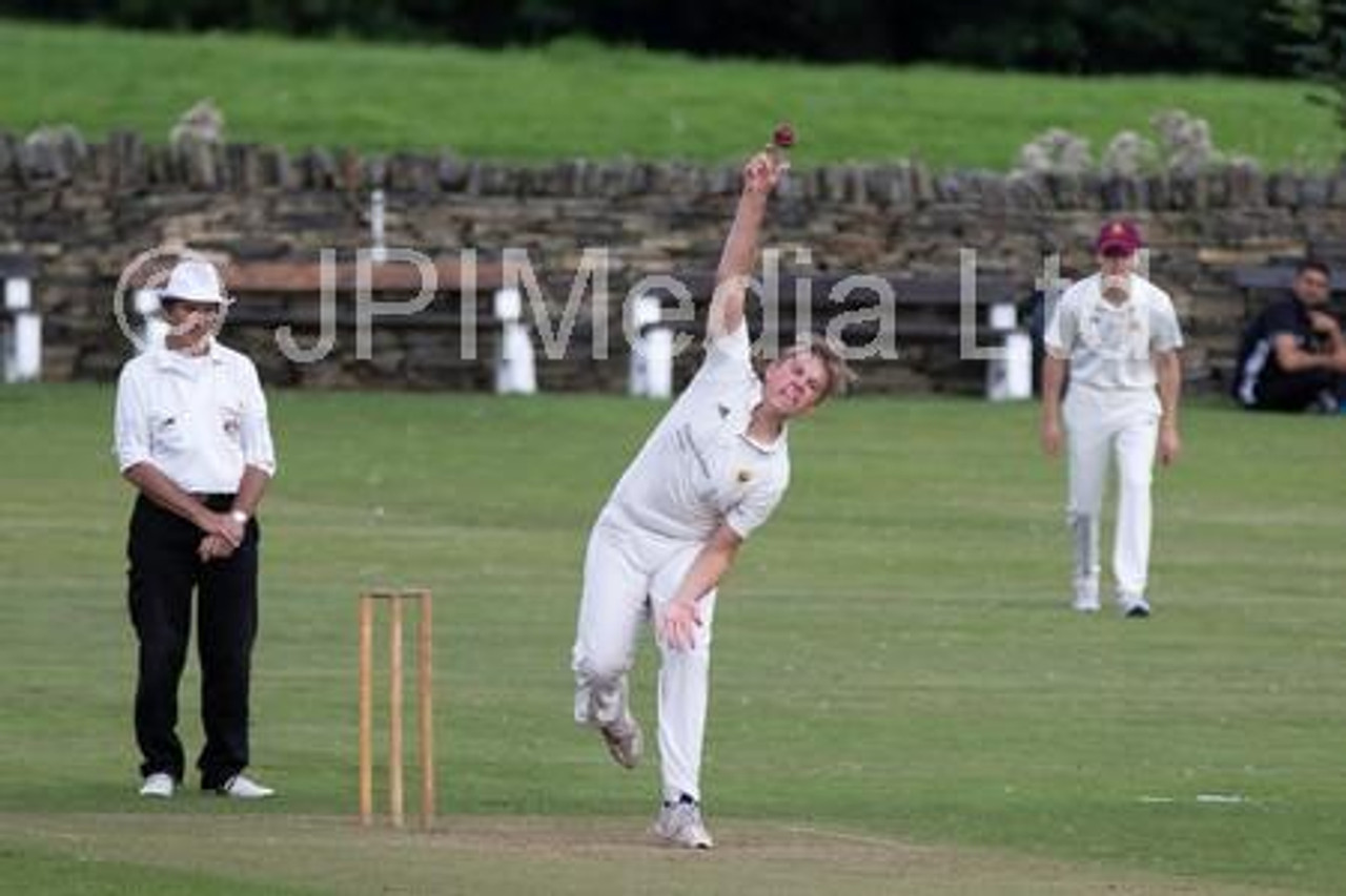 39099154 Actions from Lightcliffe v Undercliffe cricket at