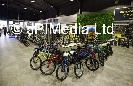 Bike Shop Evans Cycles Mansfield 39404192-WIGAN 06-04-22 A New