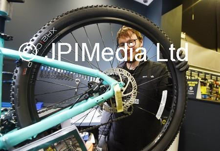 Bicycle Repair Evans Bike Shop Near Me Mechanic Evans Cycle