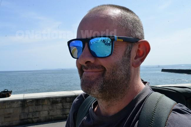 Selfie Sunglasses Reflection 39727959-On Reflection Marc Hudson