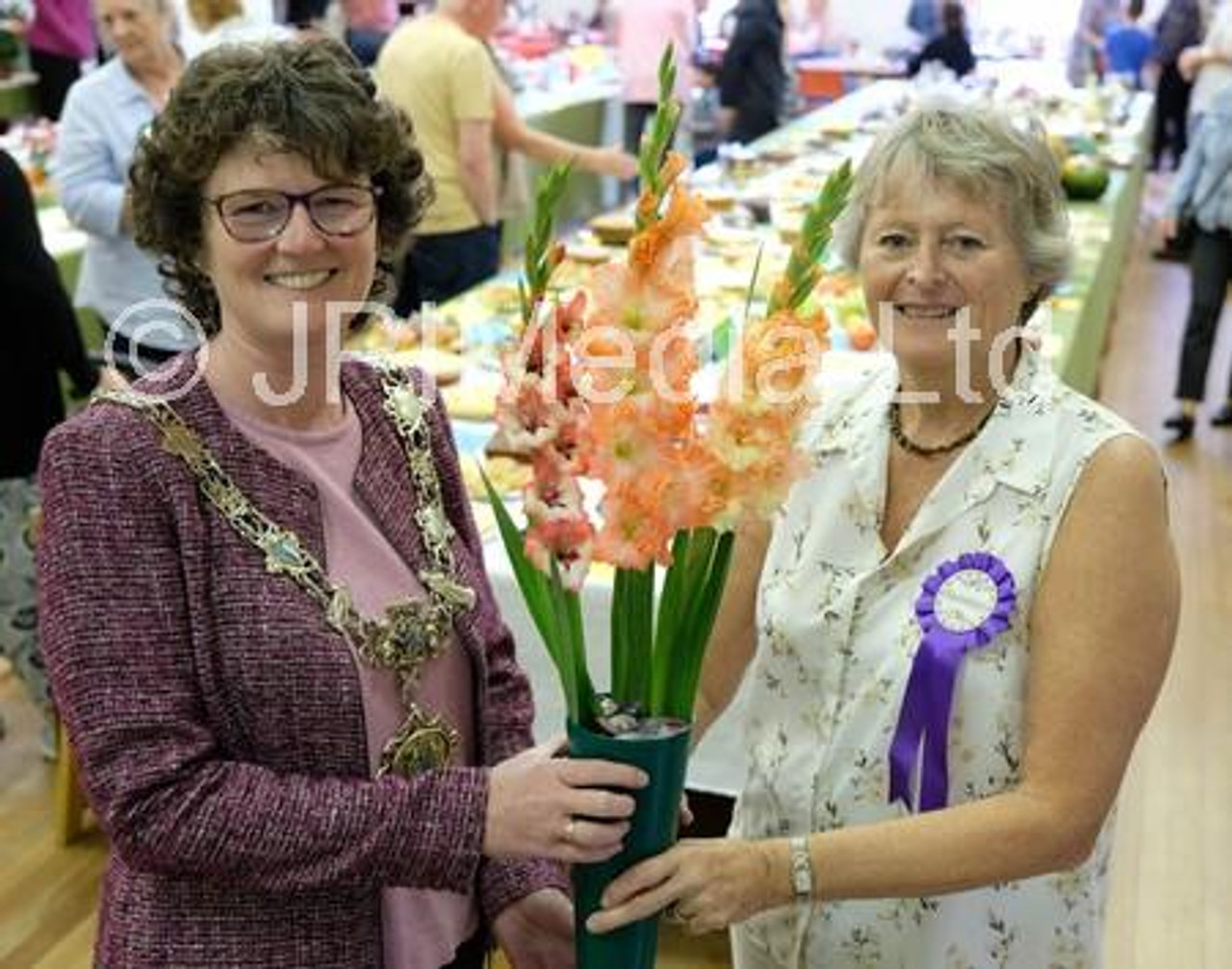 39117079Pictures Martin Bostock. Freckleton Horticultural Show. Mayor