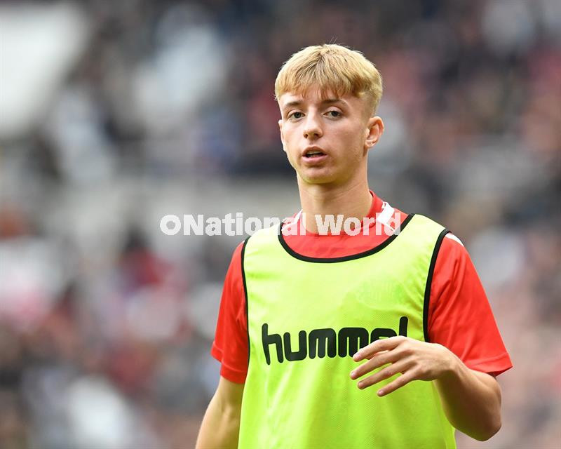 40054788-Tommy Watson Sunderland AFC 2-0 Oxford United Picture by  FRANK REID NEP-241027-110639005 NEP-241027-110639005_safc oxford watson 