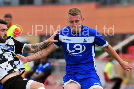 39065178-David Ferguson. Action from Gateshead FC 4-1 HUFC pre-season ...