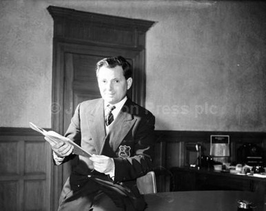 20004913-Dai Rees - Golfer - Portrait - National World | Newsprints