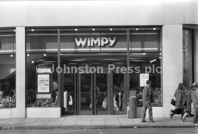 22665174-Wimpy fast food takeaway and restaurant in Princes Street  Edinburgh, March