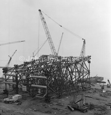 20240734-An oil platform jacket being built for the North Sea oilfields ...