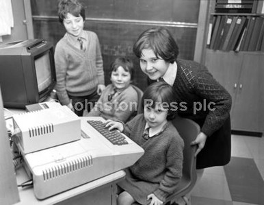 22621899 Children From Balbardie Primary School In Bathgate With Their 22621899-children-from-balbardie-primary-school-in-bathgate-with-their