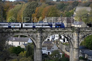 39228239-2nd November 2021 Harrogate trains. Pictured train crossing ...