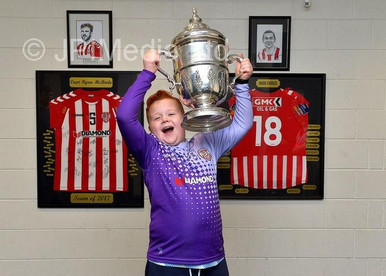 39622323-Derry City fan Cillian Campbell, age 11, pictured with the FAI ...