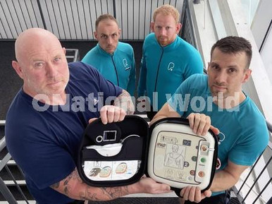39546138-Allan Scott 58 left with PureGym staff left to right Dan Knott ...