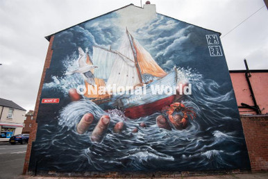 40034354-A new mural on Mount St in Fleetwood has been painted by
