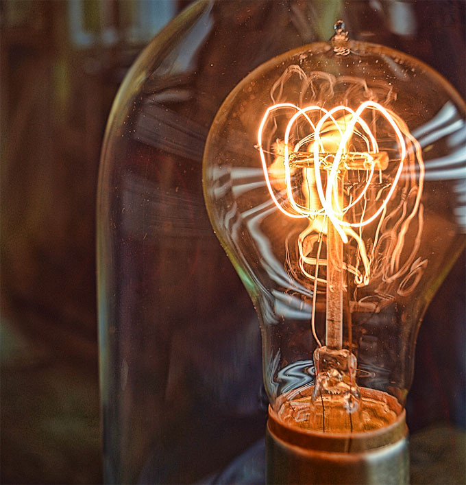 Edison Bulb - Nostalgic Loop Filament Type