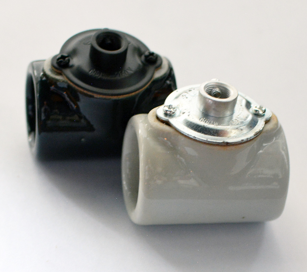 2 bulb lamp socket