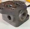 72073500 70236355 AGCO Allis-Chalmers Pump Body, Power Steering Allis-Chalmers Tractor Model 160 72073327.