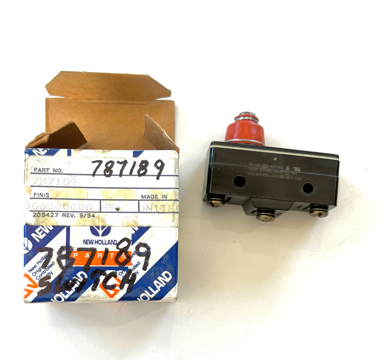 787189_New_Holland_SWITCH_IMG_
