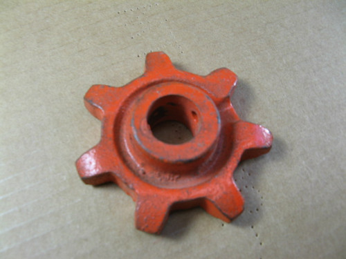 70555358, 70573742 AGCO Allis-Chalmers 6 Tooth Sprocket
