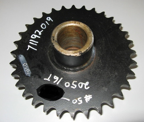 71192019, 71349197 AGCO Gleaner 22 and 32 Tooth #50 Double Sprocket