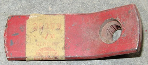 26309 CNH New Holland NUT Wing with Handle