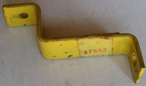 37552 CNH New Holland SUPPORT Chain Guide.