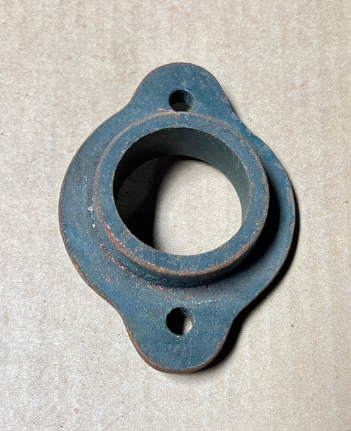 E126 AGCO New Idea COLLAR, Cap