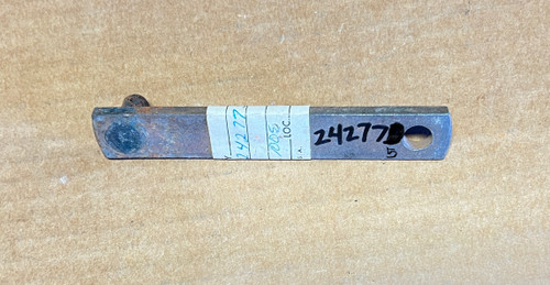 70242775 AGCO Allis-Chalmers LEVER