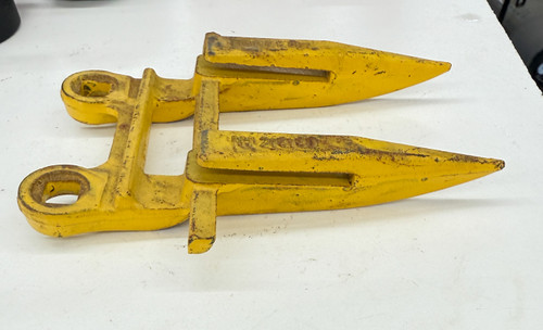 219190 New Holland Double Sickle Bar GUARD.