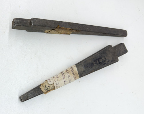 71123972 AGCO Gleaner WEDGE