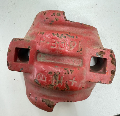 P3091 IH CAP, BEARING  SUPPORT CAP, lower P3091 IH CAP, BEARING  SUPPORT CAP, lower