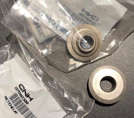 87802300 Ford New Holland GUIDE RETAINER Guid