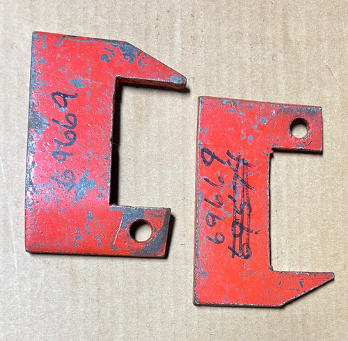 69669 Fox PLATE, 69574, Fox 000-69669 Brady 000-69574 Hiniker, Forage Chopper parts.