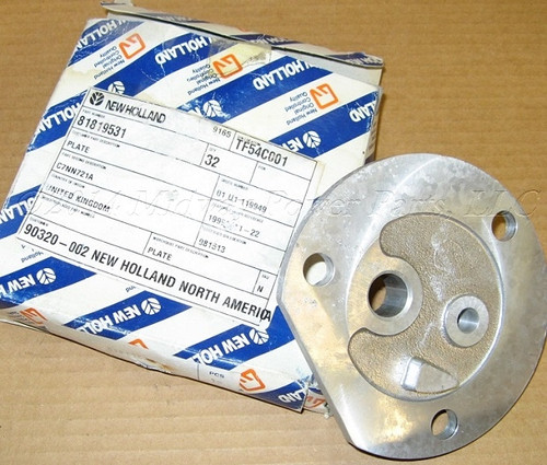 C7NN721A Ford 81819531 New Holland OEM PTO Shifter PLATE Cover, Includes Gasket and O-Ring.