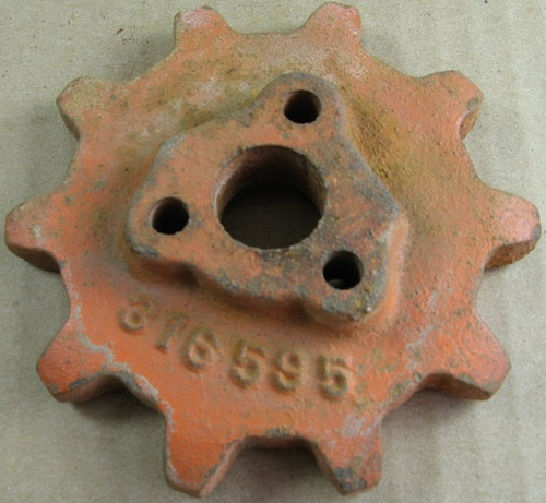 70316595 AGCO Allis-Chalmers Sprocket