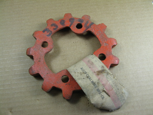 70338994 AGCO Allis-Chalmers Sprocket