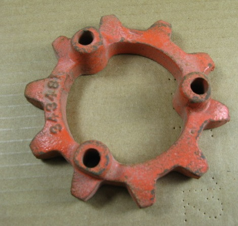 70343481 AGCO Allis-Chalmers Sprocket