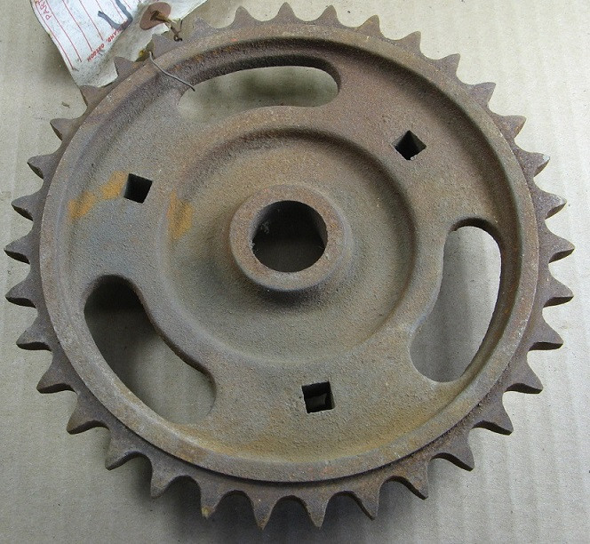 70521063 AGCO Allis-Chalmers Sprocket