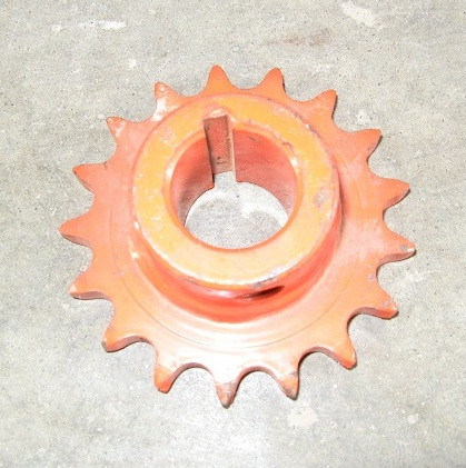 70542460 AGCO Gleaner 17 Tooth #50 Sprocket