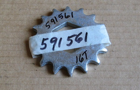 70591561 AGCO Allis Chalmers 8 or 16 Tooth Sprocket