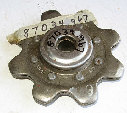 87034967, 84549635 CNH New Holland 8 Tooth Idler Sprocket